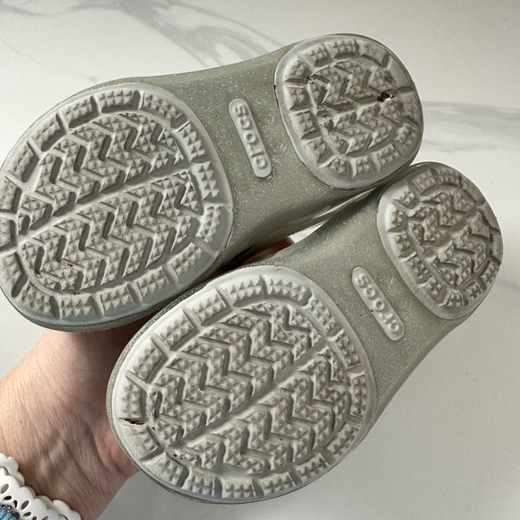 Crocs - Picture 2 of 3